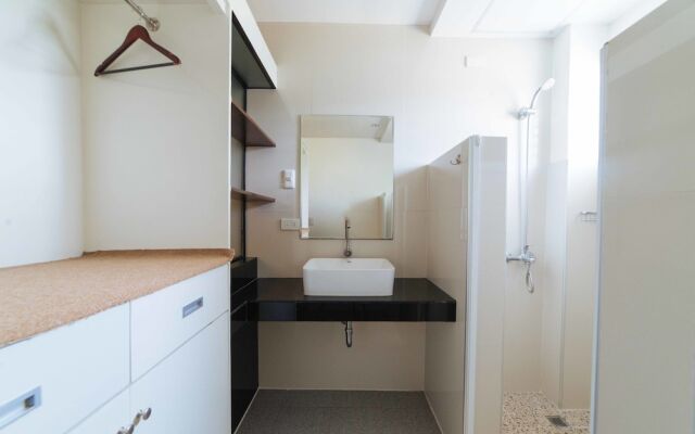Reddoorz Premium @ Guadalupe Village