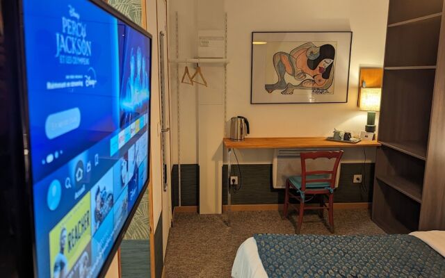 Aux Ecuries Des Près