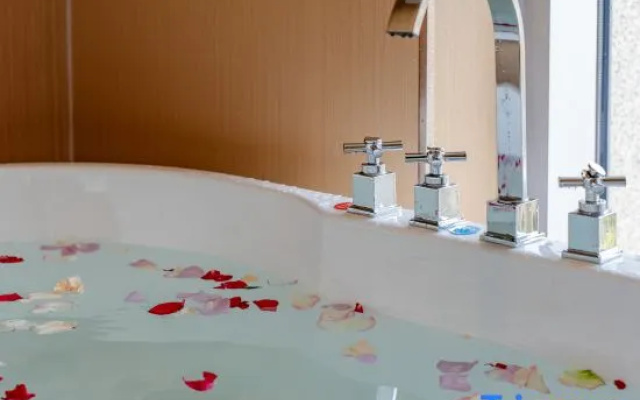 Libo International Hotel (Lu'an Wanda Plaza Branch) – Bathroom – Luan
