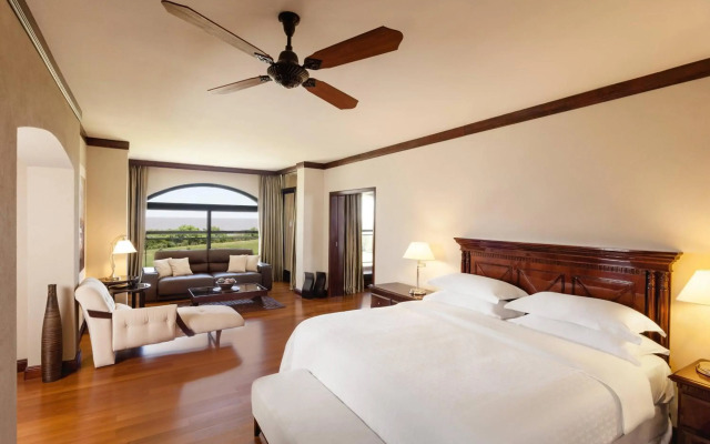Sheraton Colonia Golf & Spa Resort