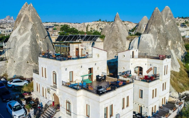 Milat Cave Hotel