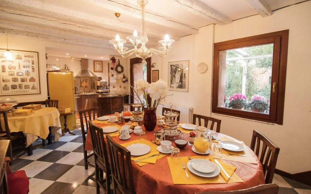 3749 Ponte Chiodo Guest House