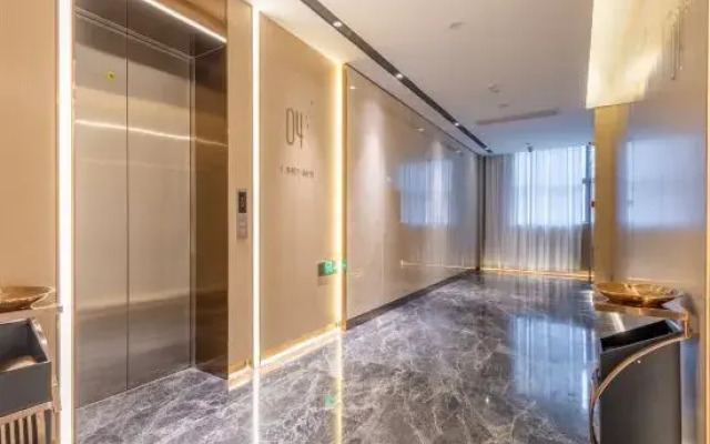 Lavande Hotel (Guangzhou Xintang Shapu Wanhui Square)