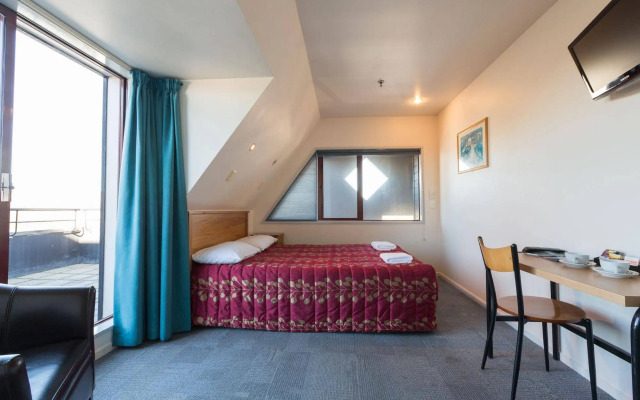 Hotel Give