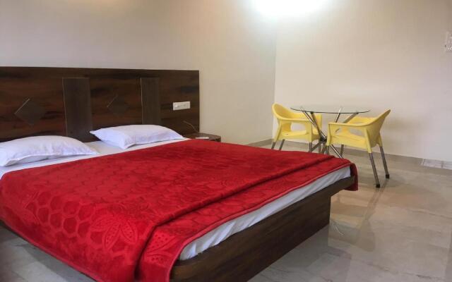 OYO 82156 Shivanand Executive