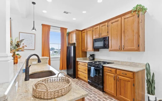 Sophisticated on Salcedo