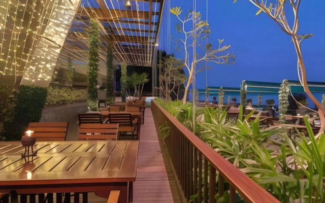 The Valley Resort Hotel