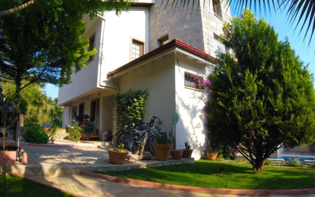 Villa Luna By Villa Safiya