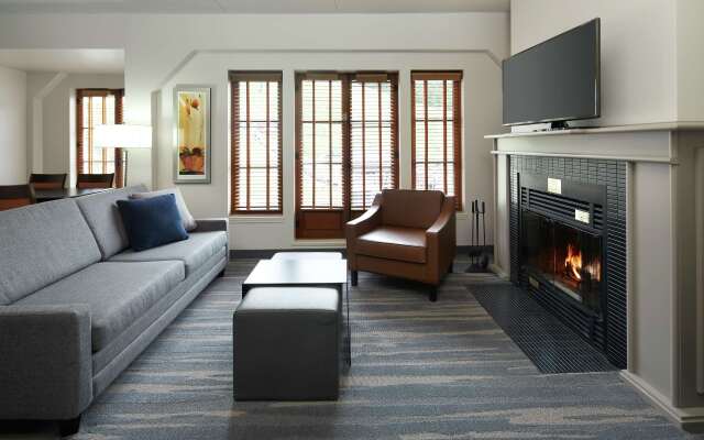 Homewood Suites by Hilton Mont-Tremblant Resort