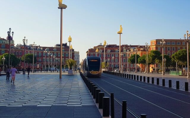 Nice Booking Massena View 100M Promenade