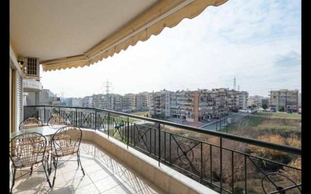 Third floor apartment with nice view