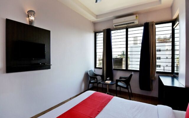 OYO Flagship 22643 Hotel Majestic Deluxe Lodging