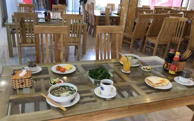 Cong Khanh Hotel
