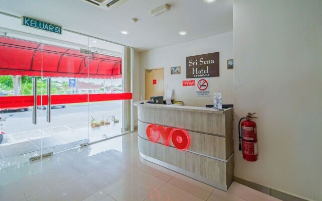 OYO 89831 Sri Sena Hotel
