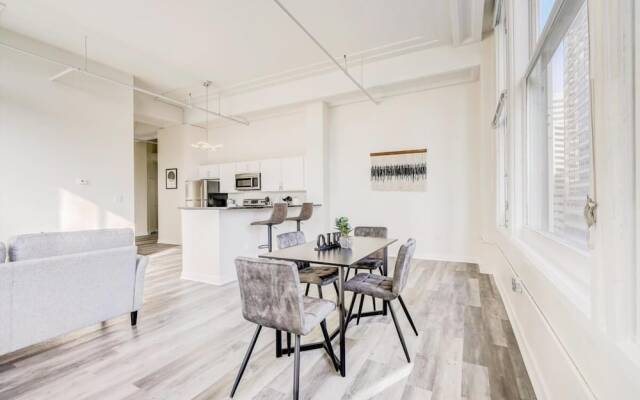 CozySuites The Block Skybridge Access