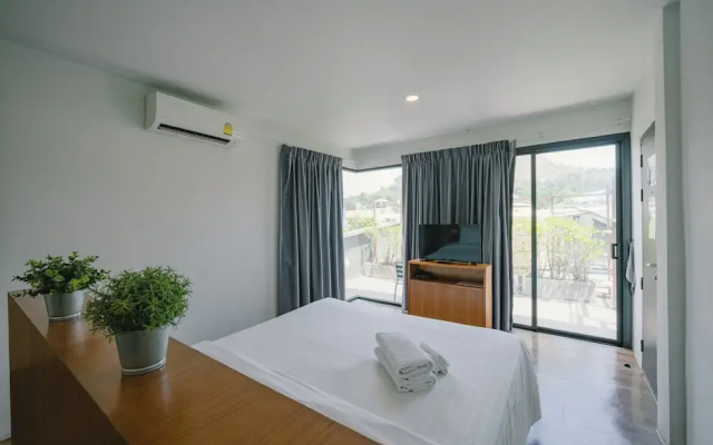 J & P Guest House