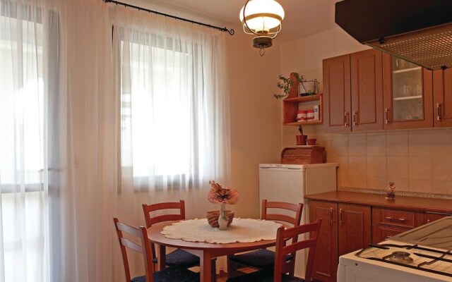 Amazing Apartment in Stinjan With 3 Bedrooms