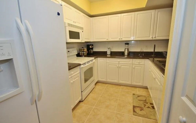 Oceanwalk 14-203 Apartment 3