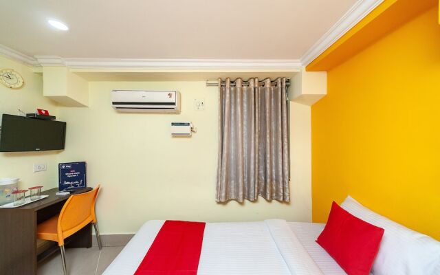 OYO 29267 Hotel Akash Inn