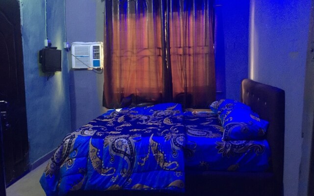 C-KASH Hotel