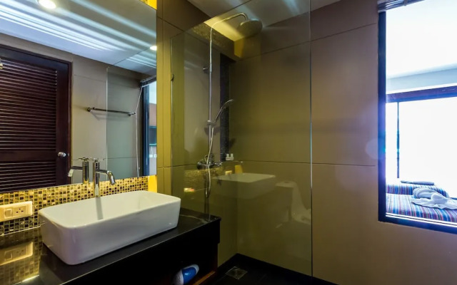 Moxi Boutique Hotel