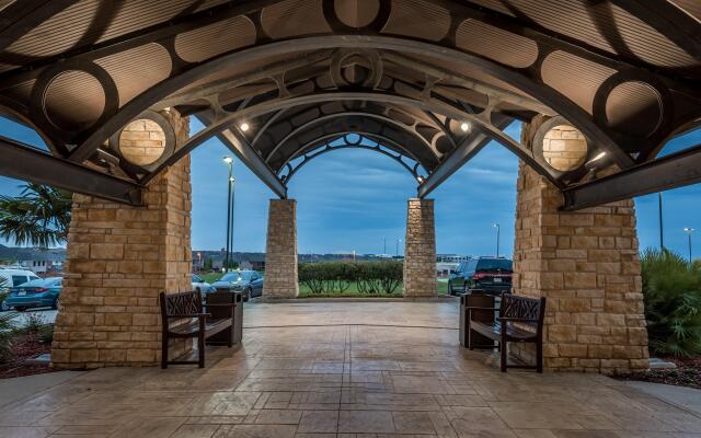 Staybridge Suites DFW Airport North by IHG