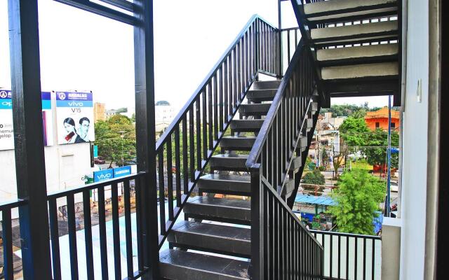 Oyo 1020 Pelita Guest House