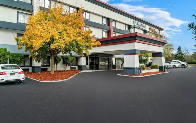 Red Roof Inn Flint