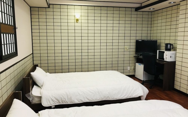 Guesthouse & Hotel RA Kagoshima – Guest Rooms – Kagoshima