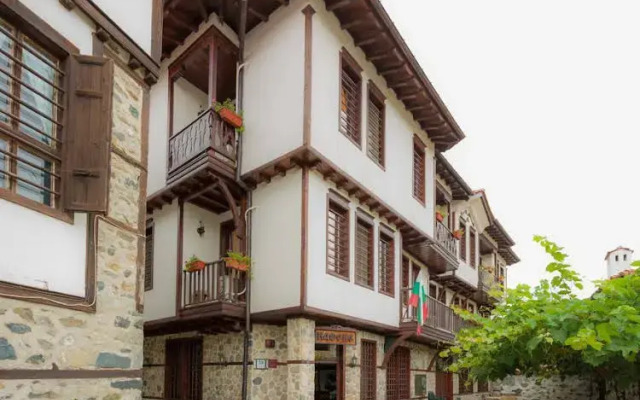 Sivrieva House