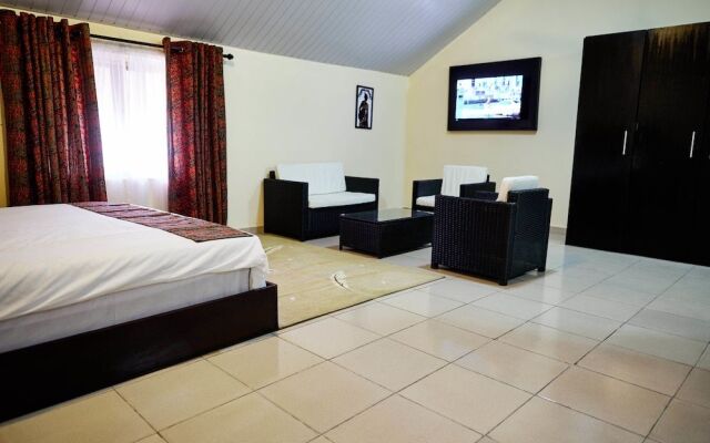Janjay Hotel