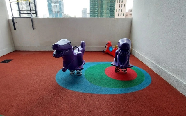 Nine Peaks Summit TriZen