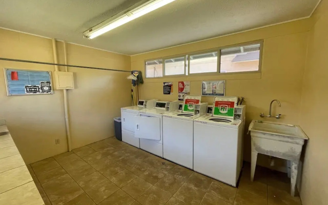 Kuau Plaza Paia Condo with Parking