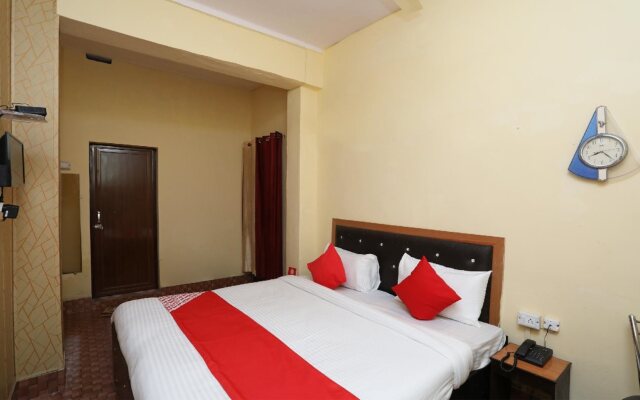 Royal Guest House By OYO Rooms