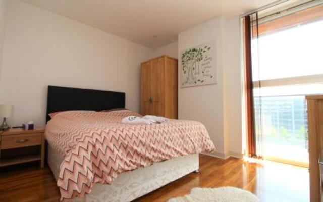 Media City LOWRY Apartment 4 Guests 2 Bed
