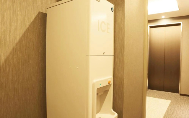 Smile Hotel Premium Osaka Hommachi
