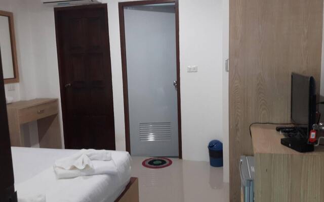 Ruang Thong Residence