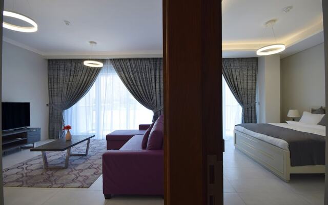 Key Host - Regent Court 14