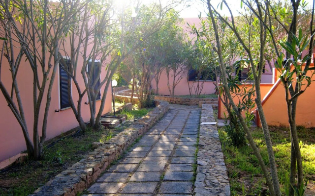 Costa Paradiso Residence
