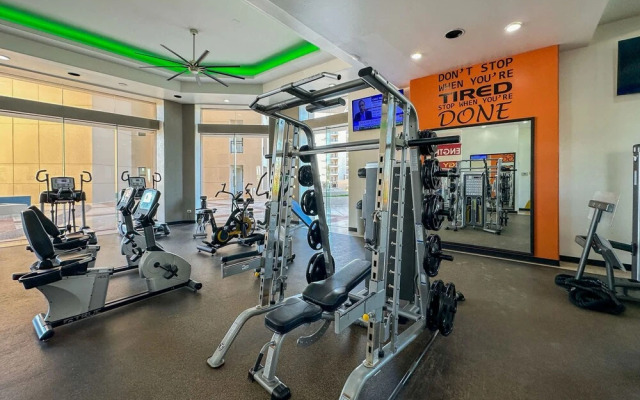 3BR Ground Floor Condo With Direct Pool Access