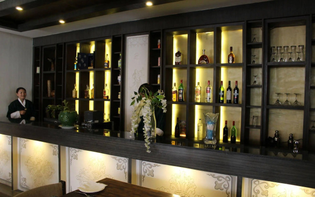 Pedling Hotel