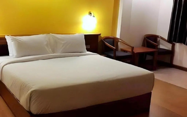 Sea Falcon Hotel