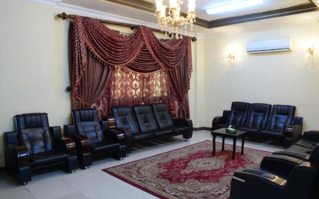 Al Eairy Apartments Madinah 9