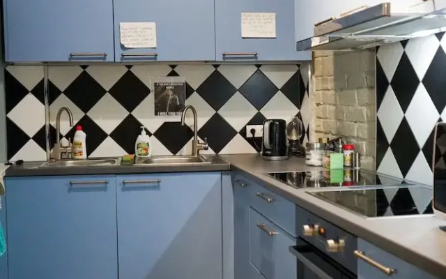 Blue Bird Hostel