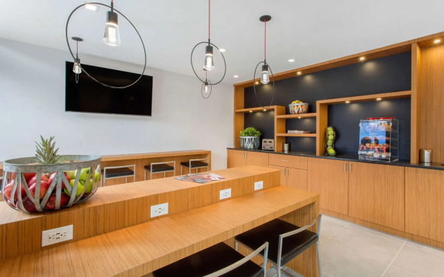 Insignia Hotel Brooklyn, Ascend Hotel Collection