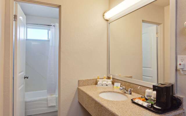 Days Inn by Wyndham Chowchilla Gateway to Yosemite