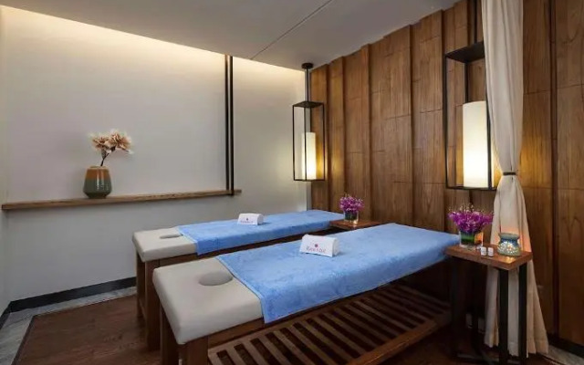 Ramada By Wyndham Guergou