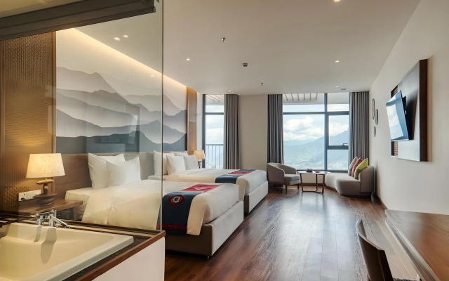 Lady Hill Sapa Resort