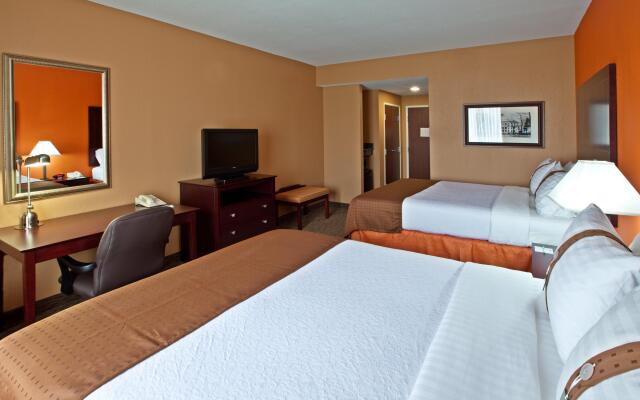 Holiday Inn Louisville Airport South, an IHG Hotel