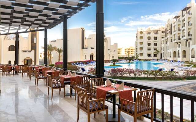Beachfront in 5 Star Hotel With Reef Hurghada